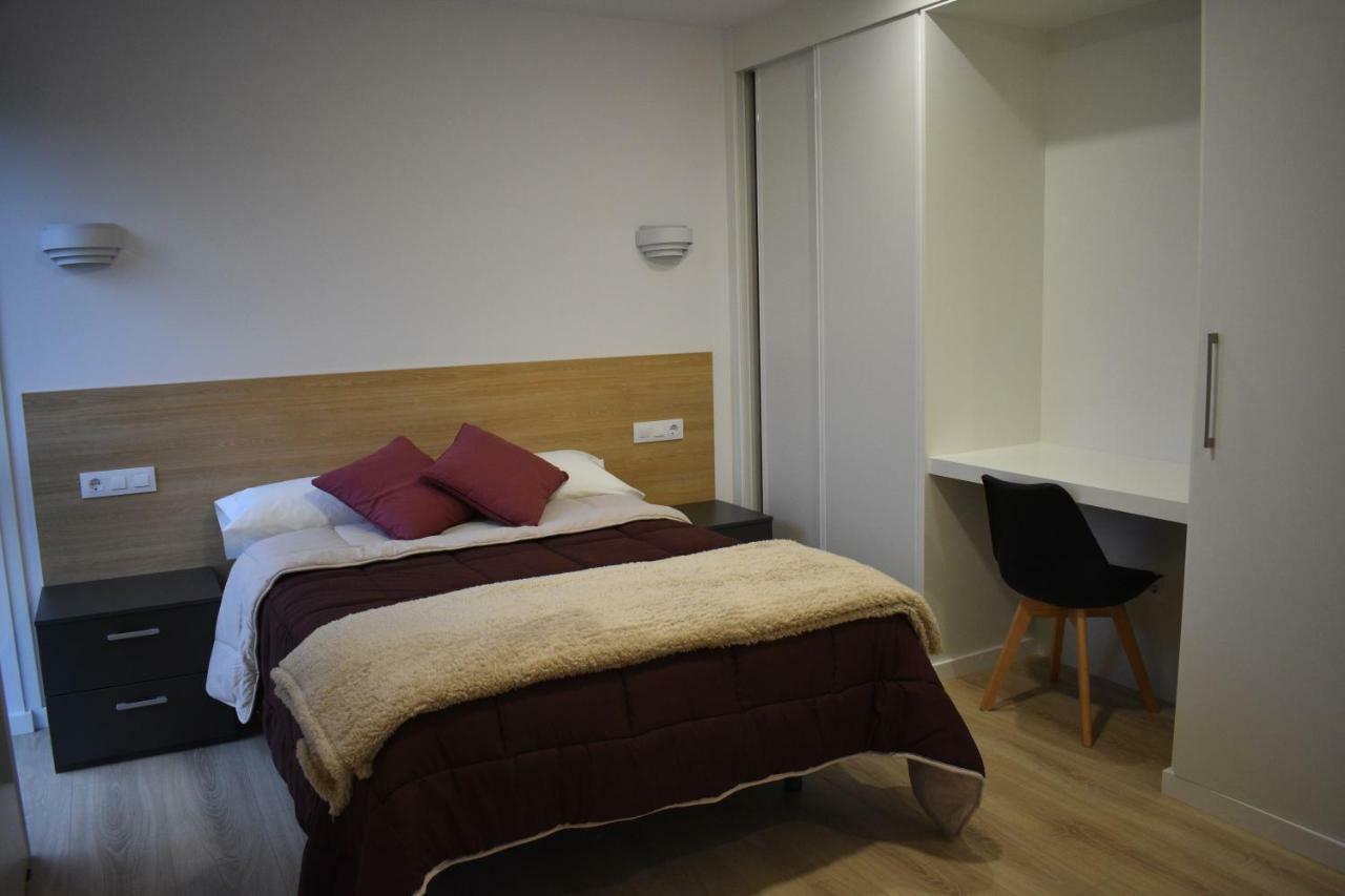 Apartamentos Compostela Лобіос Екстер'єр фото